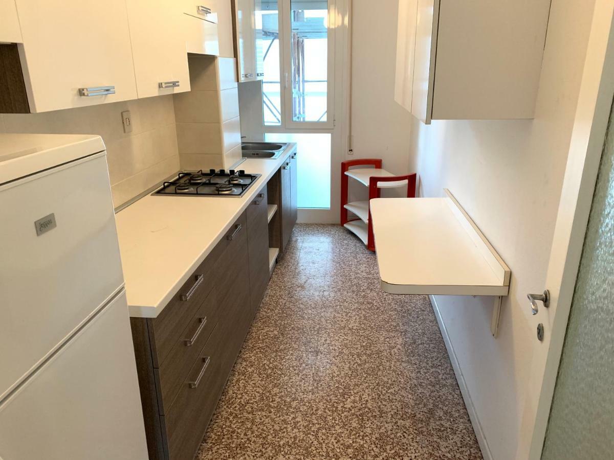 Residence Centro Commerciale - Walterigato Apartments Solo Per Famiglie 리도 디 예솔로 외부 사진